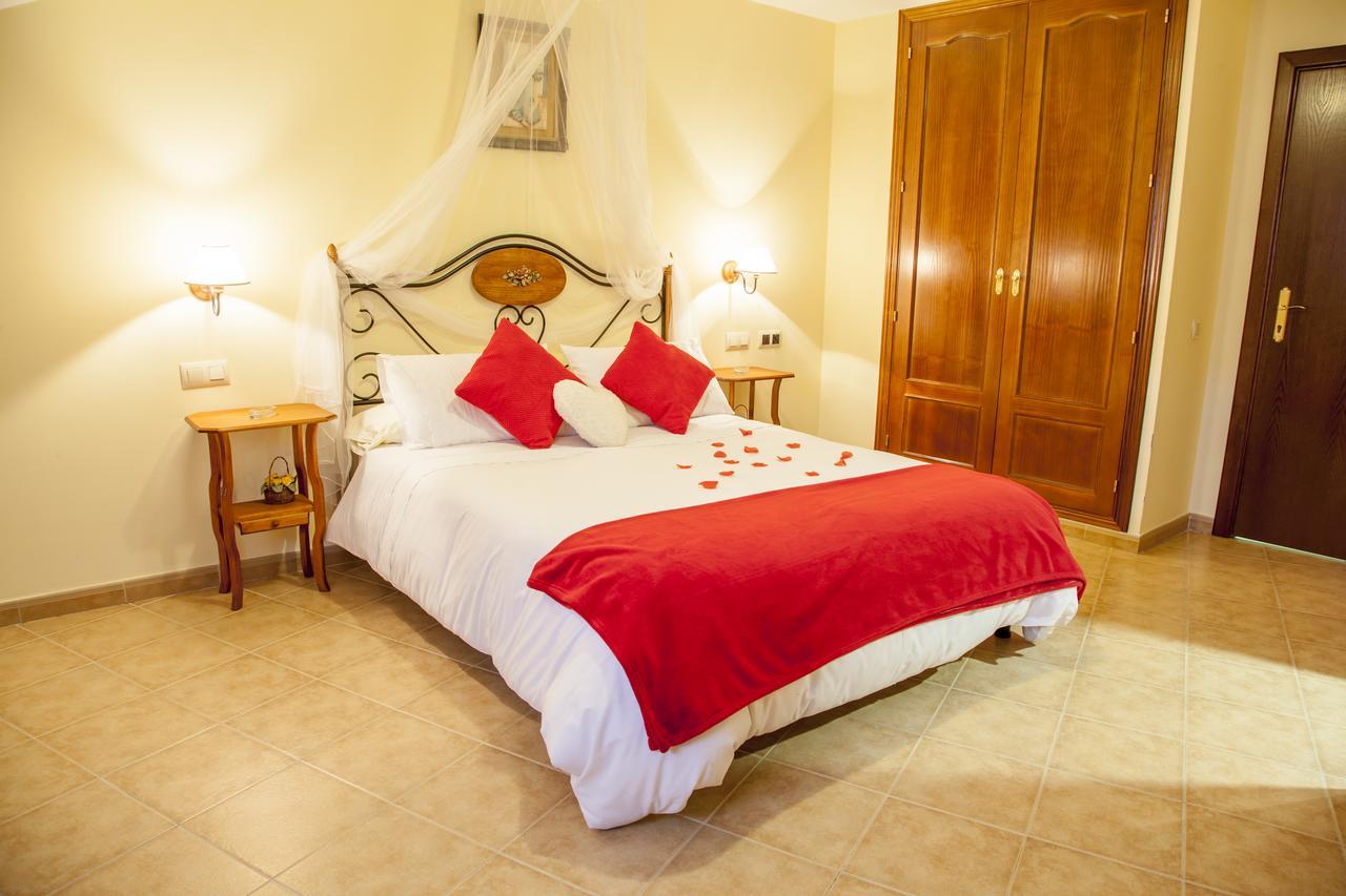Hotel Mayno Pastrana Ngoại thất bức ảnh